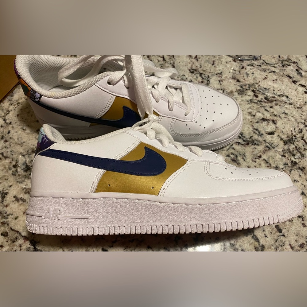 Nike AF1 size 5.5Y